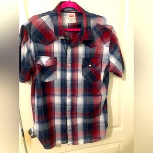 EUC Levi’s Plaid Shirt